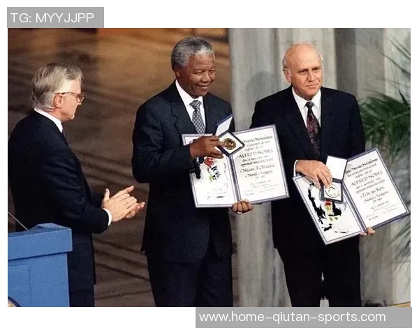 加蓬总统深表哀悼布彭扎离世向其家人致以诚挚慰问