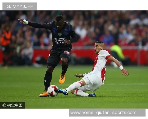 欧冠激战尼斯迎战阿贾克斯双方争夺小组出线关键战役 欧冠激战尼斯迎战阿贾克斯双方争夺小组出线关键战役